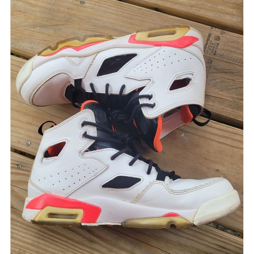 Jordan Air Jordan 6 Retro GS White Black Orange DM1685-106 Size 7Y